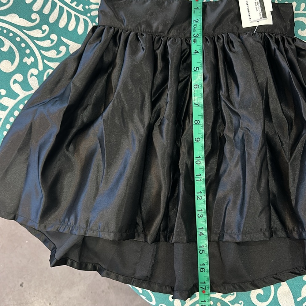 Satin Hi low High Waisted Skirt-Multiple Sizes Available - Picture 3 of 4